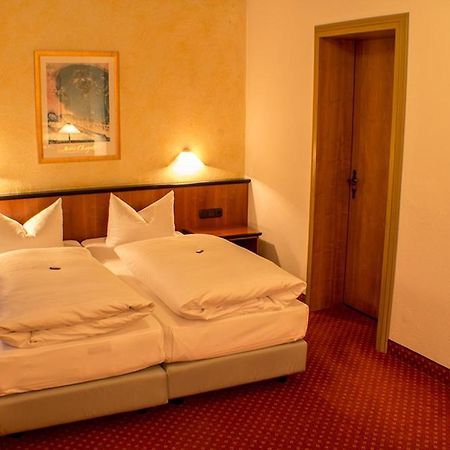 Garni Hotel Schmaus Viechtach Buitenkant foto