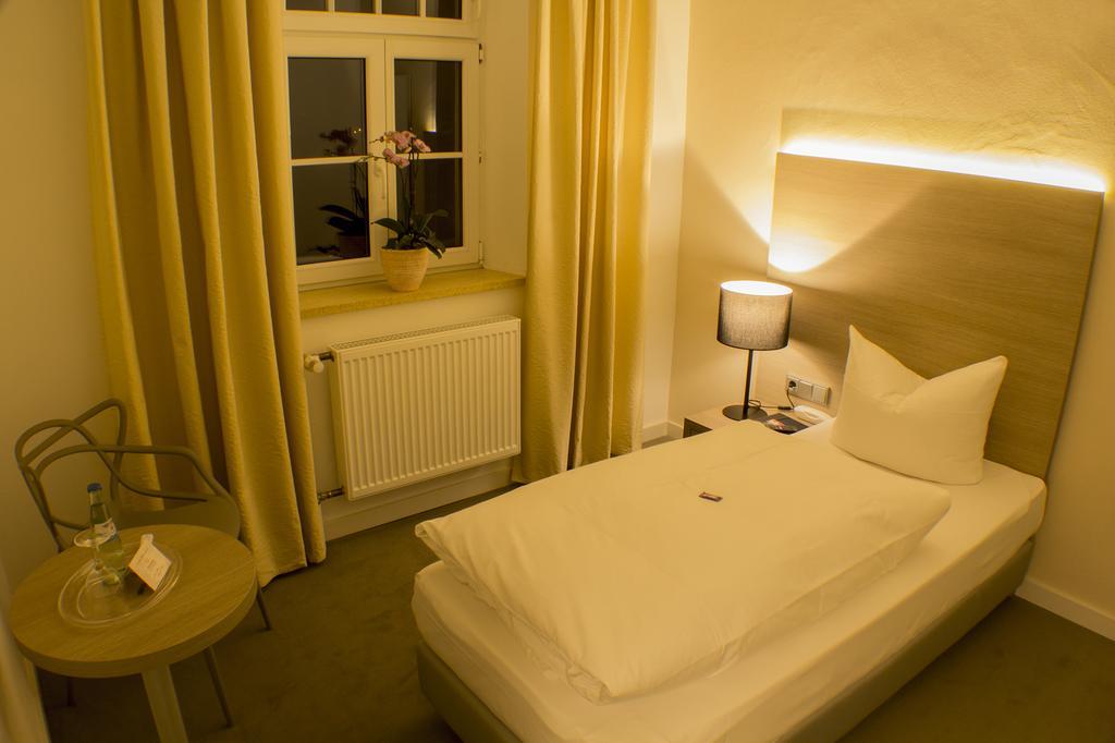 Garni Hotel Schmaus Viechtach Kamer foto