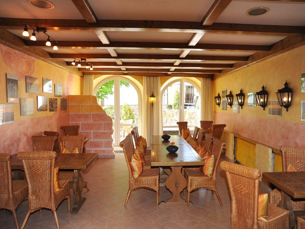 Garni Hotel Schmaus Viechtach Buitenkant foto