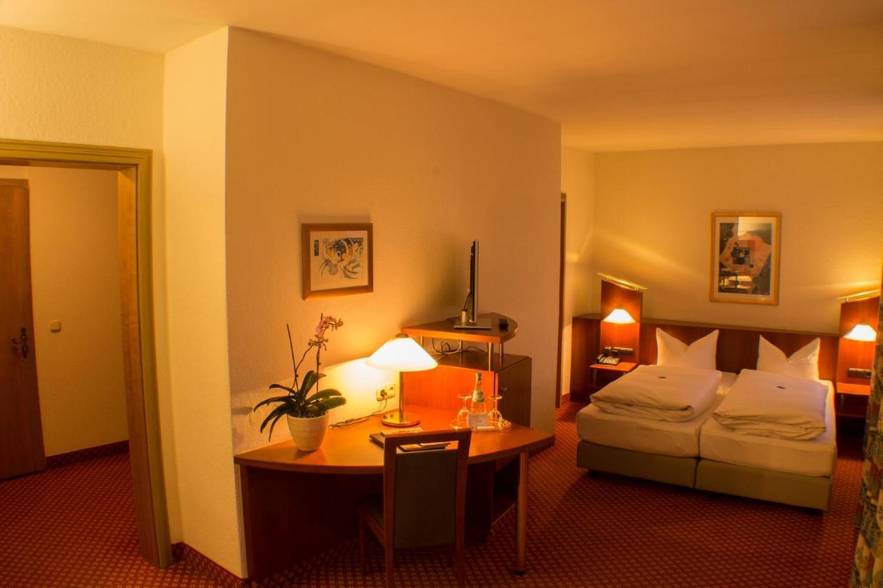 Garni Hotel Schmaus Viechtach Buitenkant foto